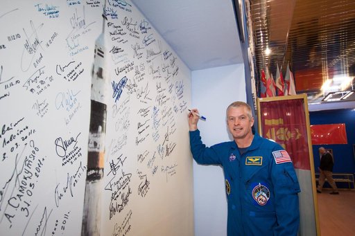 jsc2014e027242