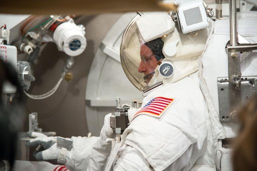 jsc2014e039037
