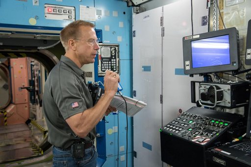 jsc2014e084470