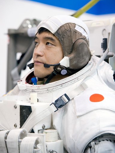 jsc2014e088183