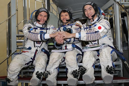 Expedition 42/43 Preflight Support from Russia