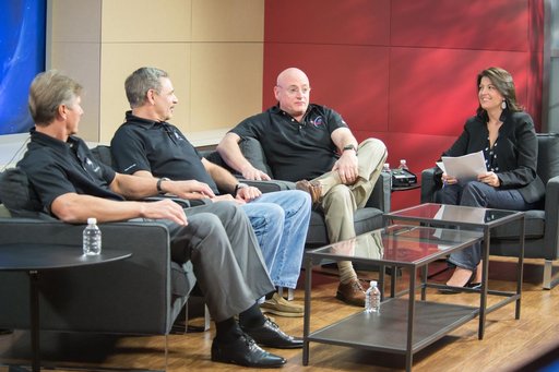 jsc2015e003327