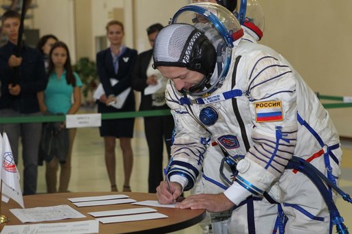 jsc2016e107484