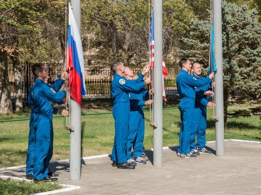 jsc2016e109852