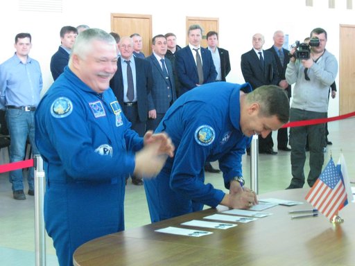jsc2017e038546