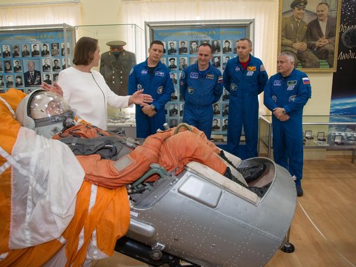 jsc2017e043851