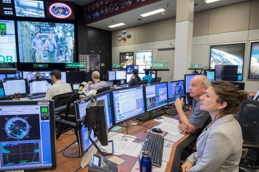 jsc2017e049162