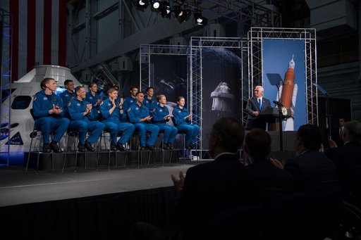jsc2017e067186