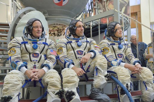 jsc2017e135205 - At the Gagarin Cosmonaut Training Center in Star City, Russia, Expedition 54-55 prime crewmembers Scott Tingle of NASA (left) Anton Shkaplerov of the Russian Federal Space Agency (Roscosmos, center) and Norishige Kanai of the Japan Aerosp