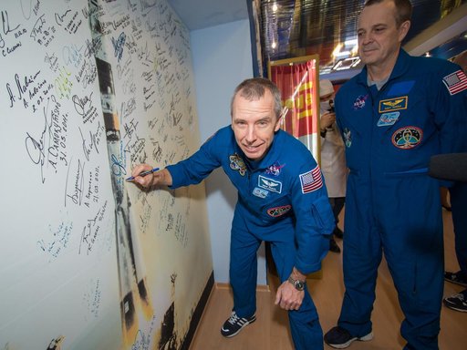jsc2018e025591