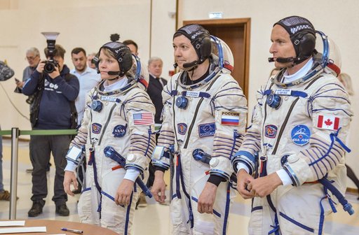 jsc2018e043403