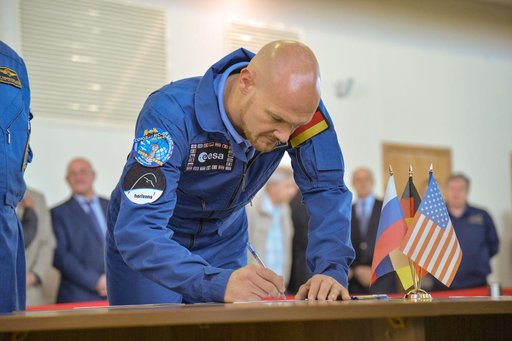 jsc2018e043413