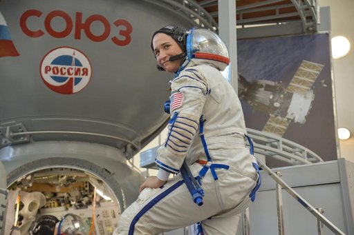 jsc2018e044095