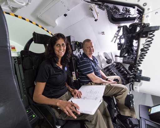 CCP Astronauts - CST-100 Mini MOST Simulation