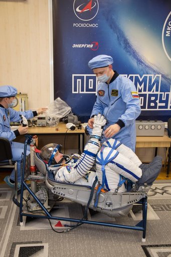 jsc2018e084489