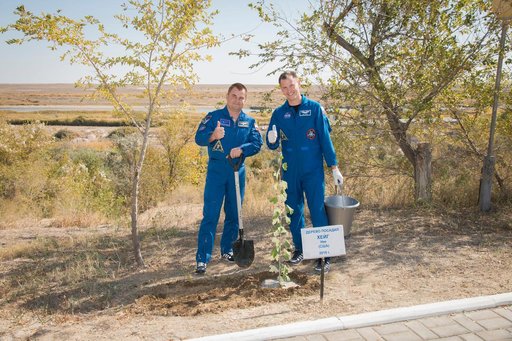 Expedition 57 Preflight
