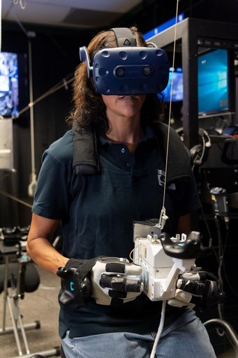 CCP Astronauts Practice Spacewalking