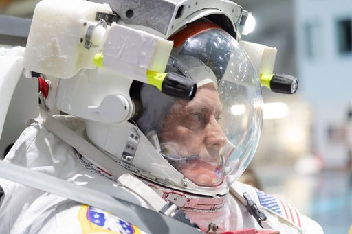 Commercial Crew Program Astronaut Training - Mike Fincke