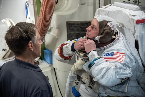 Commercial Crew Program Astronaut Training - Chris Ferguson and