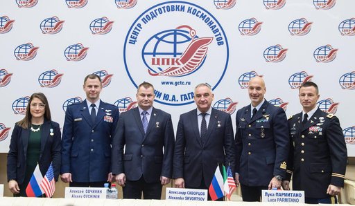 jsc2019e004422 - At the Gagarin Cosmonaut Training Center in Star City, Russia, the Expedition 59 prime and backup crewmembers pose for pictures Feb. 21 following a pre-launch news conference. From left to right are the prime crewmembers, Christina Koch a