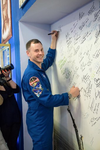 jsc2019e013415