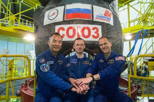 jsc2019e038388