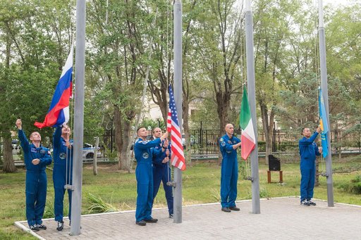 jsc2019e038395