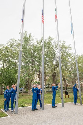 jsc2019e038396