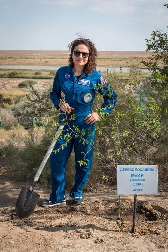 jsc2019e053727