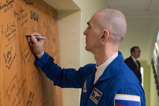 Expedition 63 Preflight