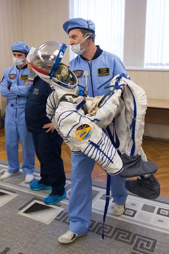 Expedition 63 Preflight