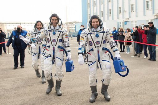 Expedition 63 Preflight