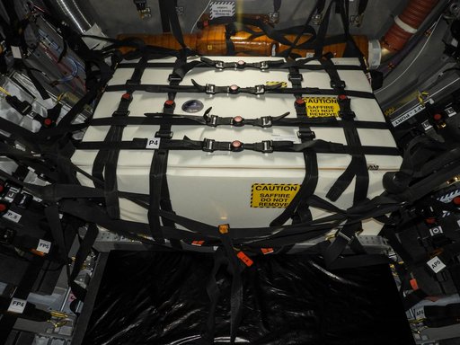Cargo PORT Outer Bay 4 L912 (S/N 1002)