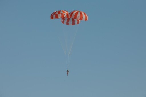 jsc2012e041630[1]