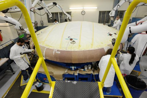 Orion EFT-1 heat shield manufacturing