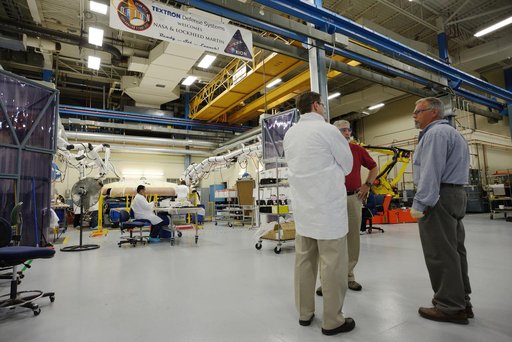 Orion EFT-1 heat shield manufacturing