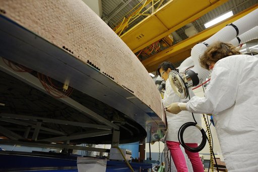 Orion EFT-1 heat shield manufacturing