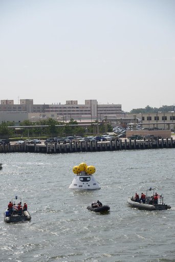 Orion stationary recovery test at Norfolk Naval Base in Virginia