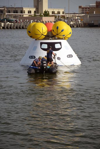 Orion stationary recovery test at Norfolk Naval Base in Virginia