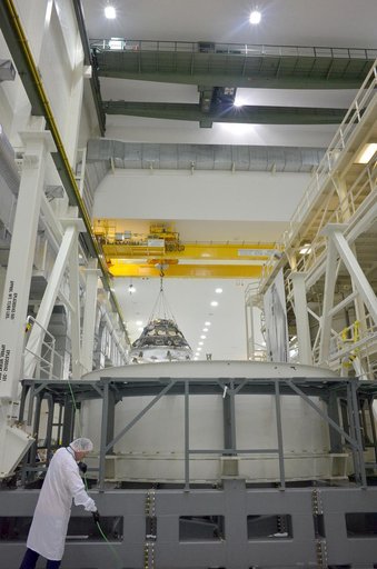 Crew Module / Service Module mating operation