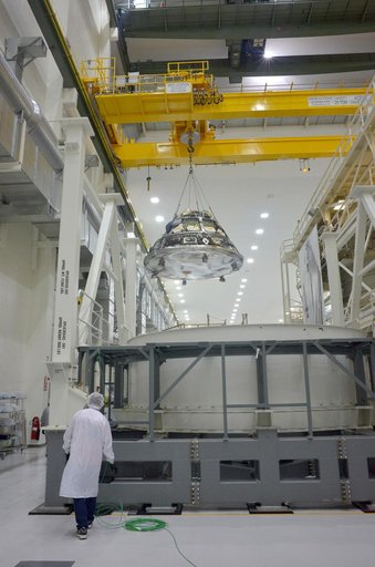 Crew Module / Service Module mating operation