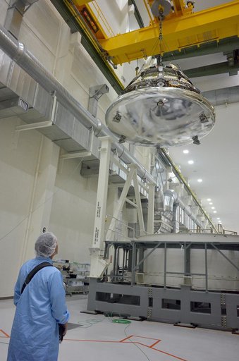 Crew Module / Service Module mating operation