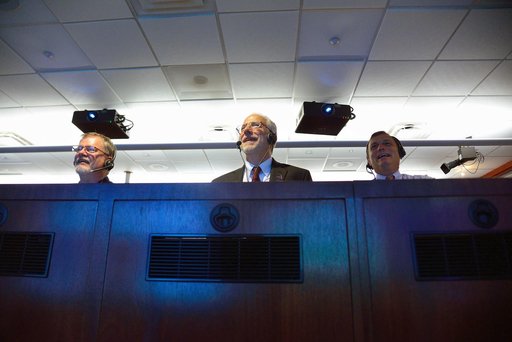 Orion team watches the spacecraft return