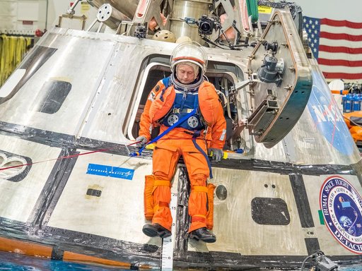 NASA Tests Crew Exit Strategy for Orion