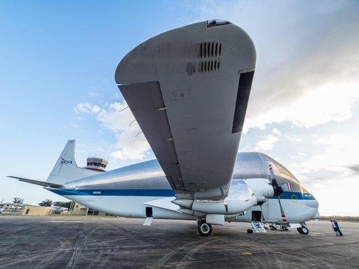 Super Guppy Arrives in New Orleans