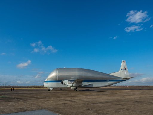 Super Guppy Arrives in New Orleans