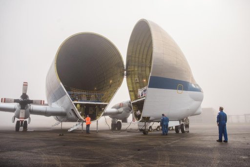 Orion EM-1 Vessel Ships to KSC