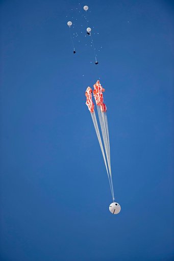 3-8-2017 Orion Parachute Test