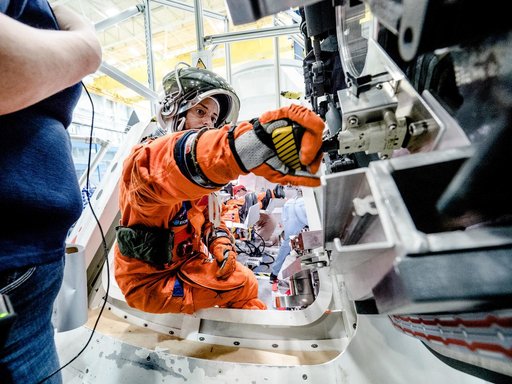 NASA Tests Ensure Astronaut, Ground Crew Safety Before Orion Lau