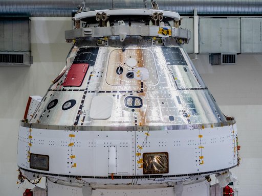 Orion Moved from Assembly Stand Ahead of Shipment to Ohio for Te